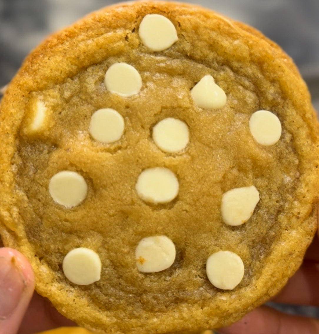White Chocolate Chip Cookie